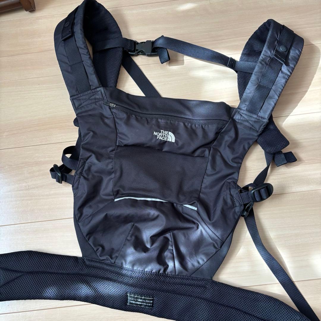 ノースフェイスTHE NORTH FACE 抱っこ紐 黒　収納袋/説明書付き