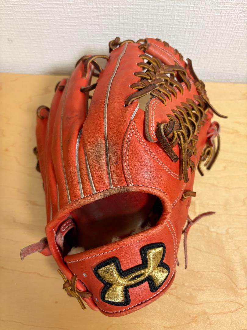 柳田モデル　アンダーアーマー　硬式 グローブ　野球 外野
