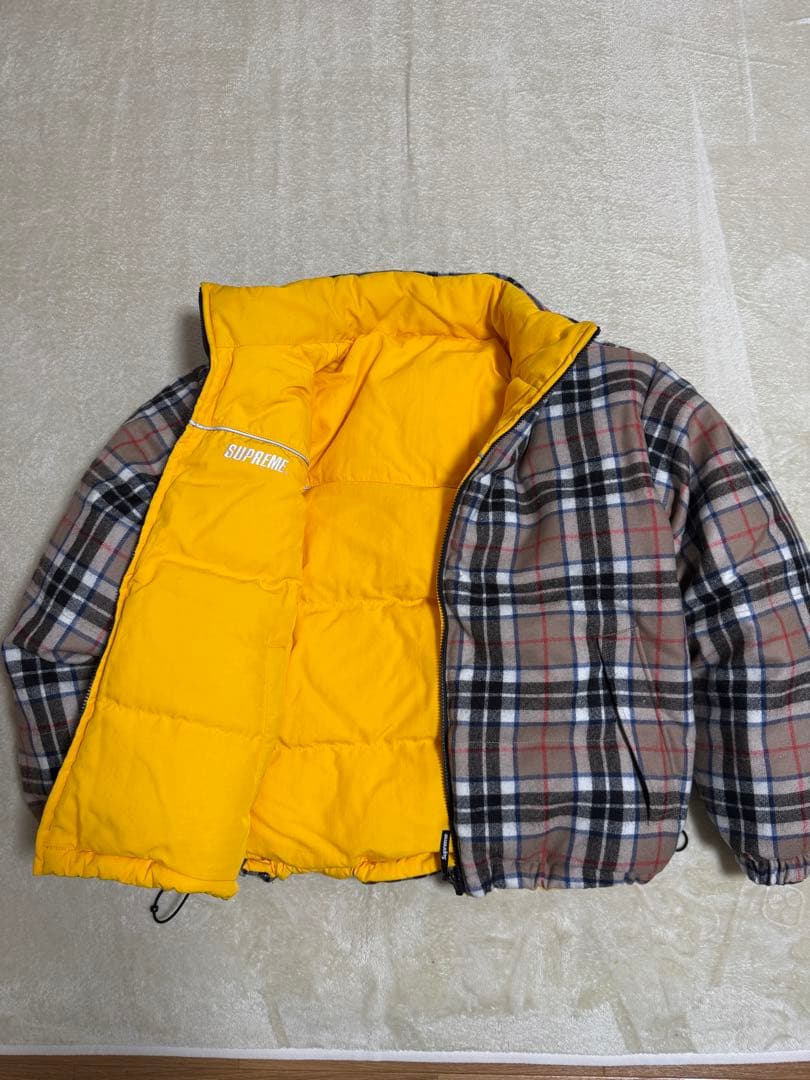 自*人様 Supreme Reversible Puffer Jacket Ye
