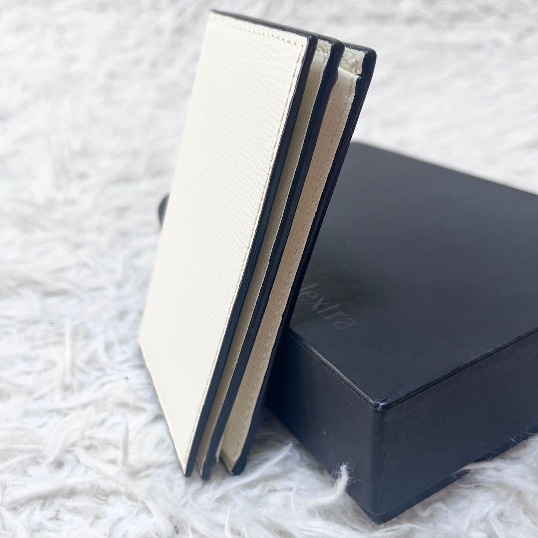 Valextra 名刺ケース カードケース グレインカーフスキン オフホワイト