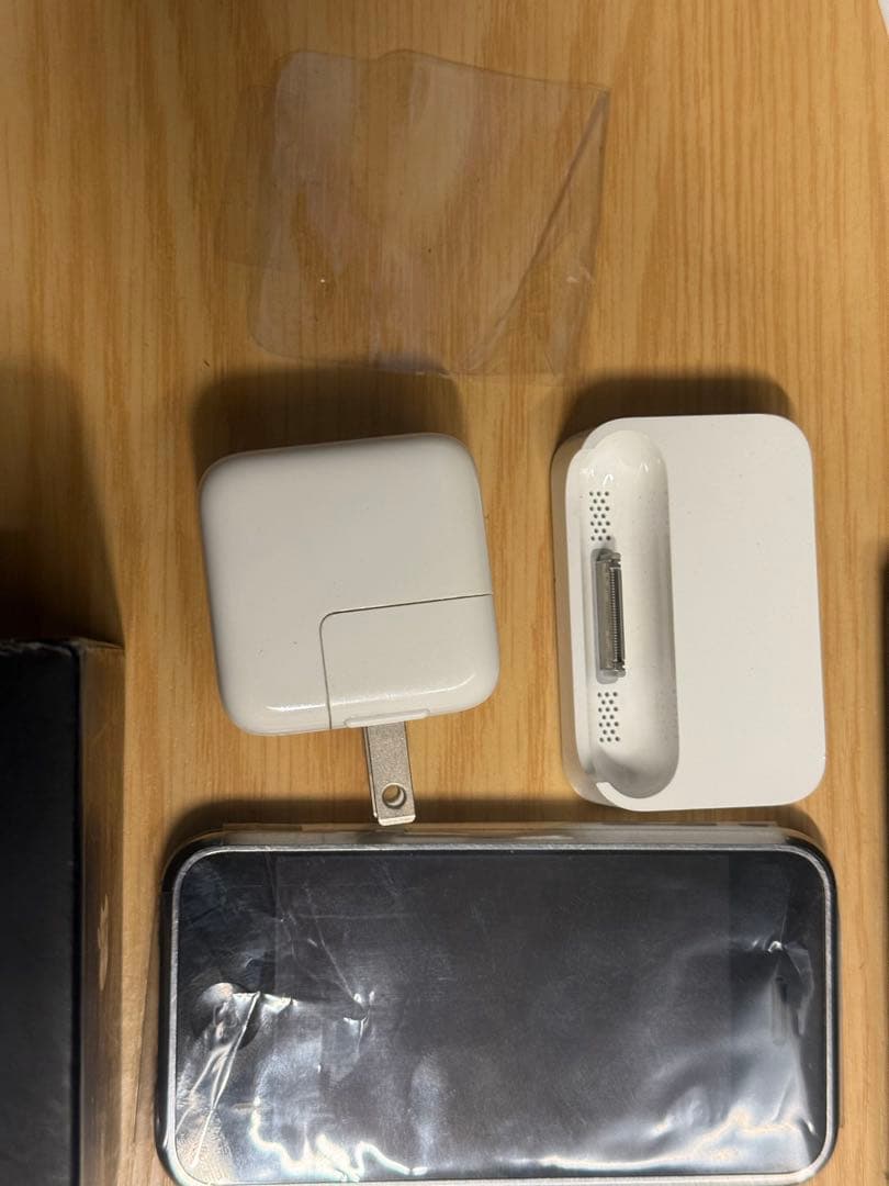 iPhone 2G 箱付属品付き シリアル番号一致 美品 日本未発売 初代