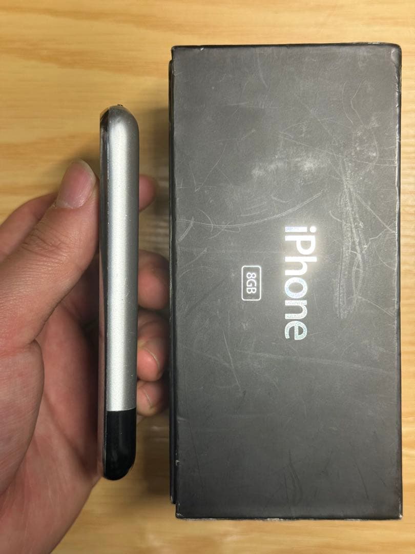 iPhone 2G 箱付属品付き シリアル番号一致 美品 日本未発売 初代