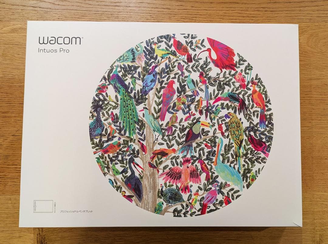 液タブ・ペンタブ Wacom Intuos Pro Medium PTH-660