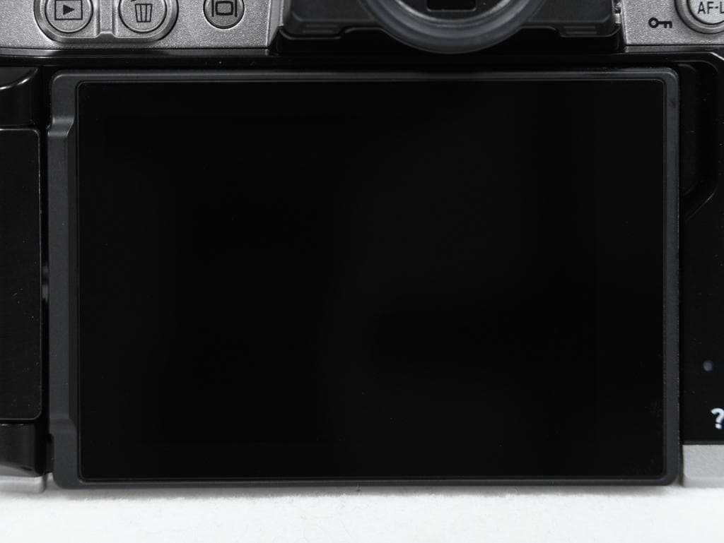 【ほぼ新品】 ニコン　Nikon Z fc レンズキット 《ショット数412》