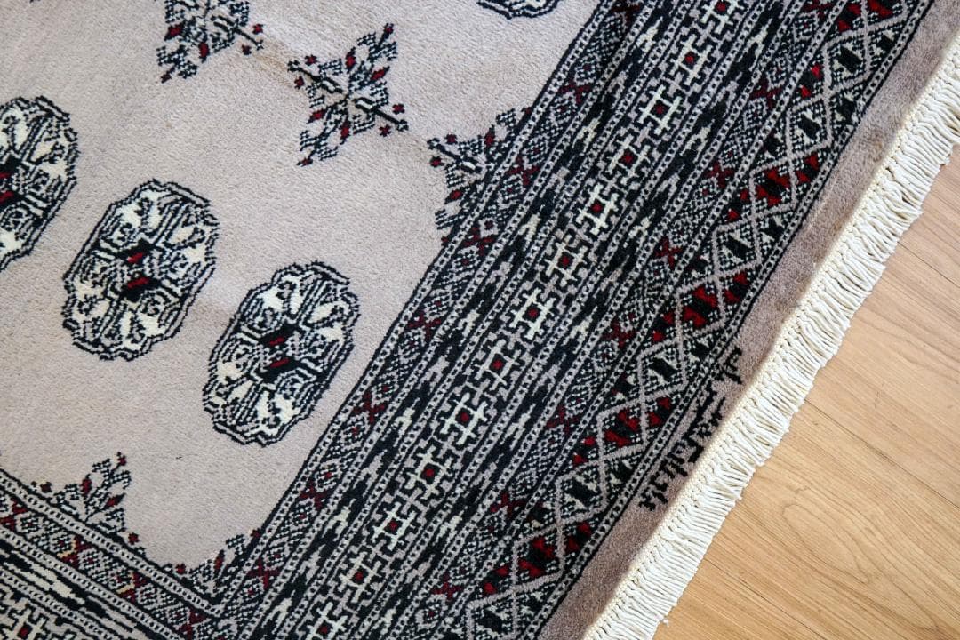 ヴィンテージラグ トライバルラグ　ブハラ　ラホール産 (148×129cm)