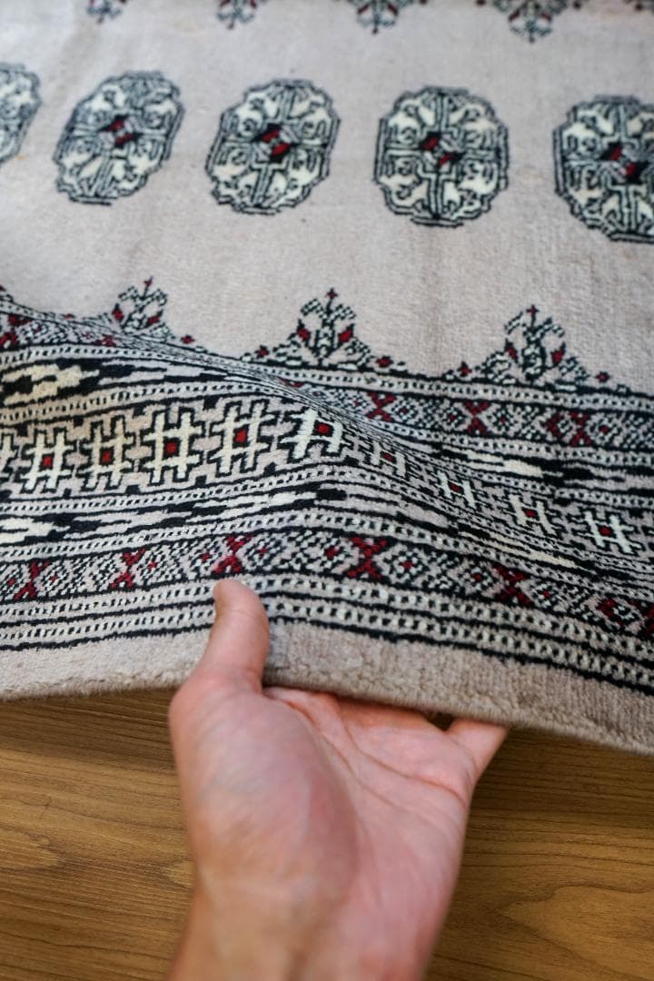 ヴィンテージラグ トライバルラグ　ブハラ　ラホール産 (148×129cm)