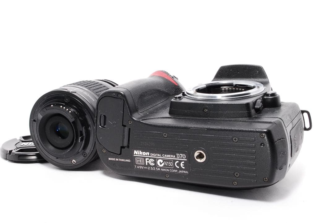 ショット数少なめ◆Nikon D70◆スマホ転送OK◆一眼レフカメラ◆おまけ多数