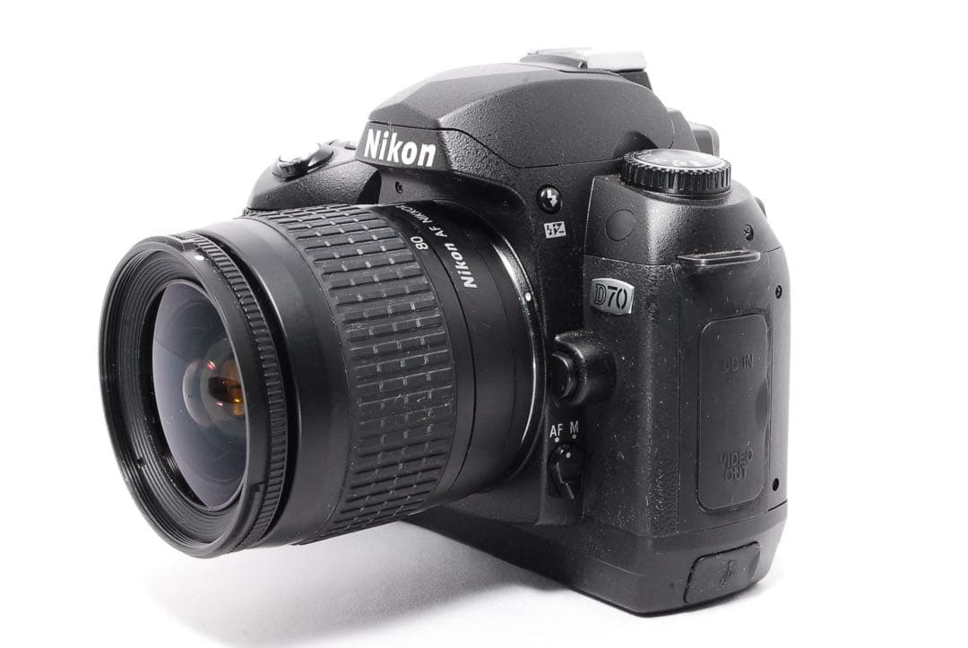 ショット数少なめ◆Nikon D70◆スマホ転送OK◆一眼レフカメラ◆おまけ多数