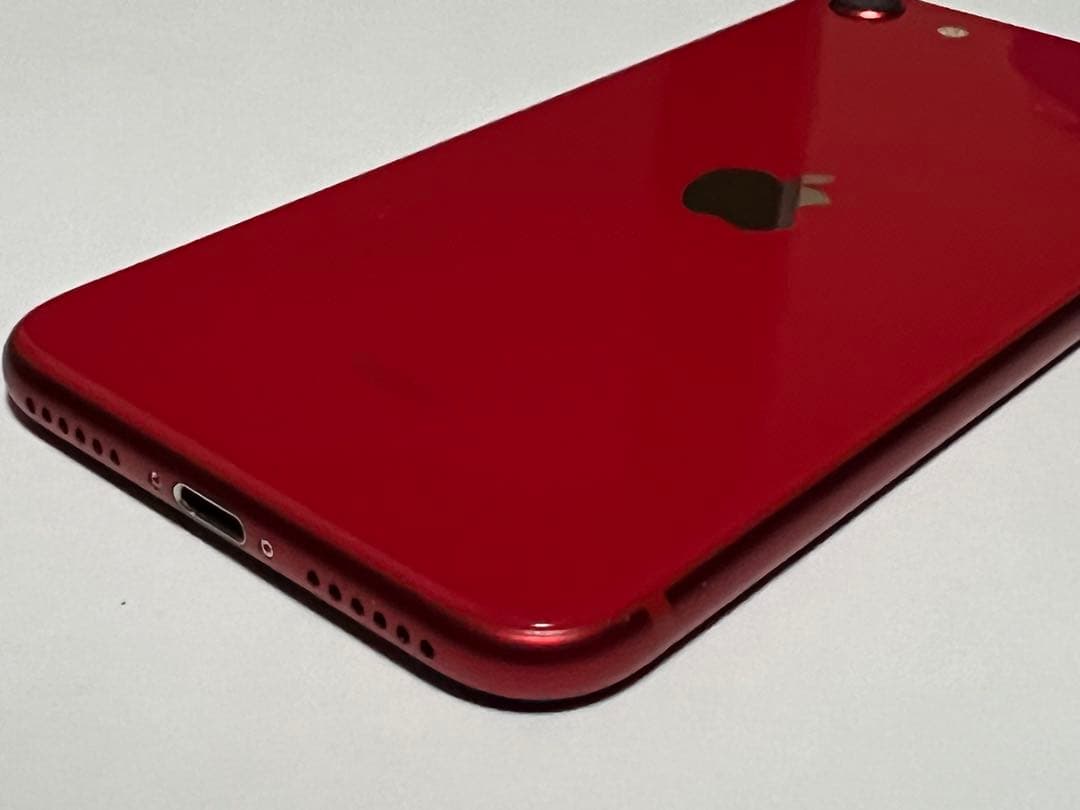 Apple iPhone SE(第2世代)本体