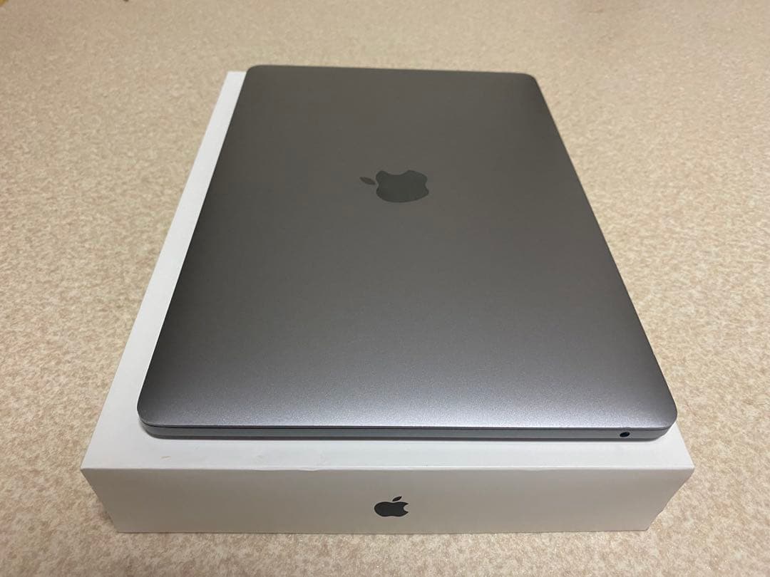 MacBook本体 Macbook pro 2017 core i7 ram 16g ssd 512