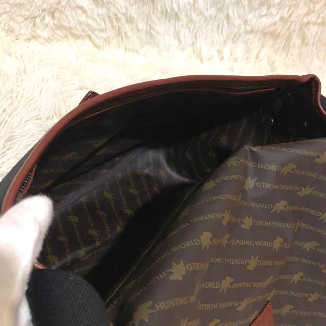 未使用✨ハンティングワールド サファリ　メッセンジャーバッグ