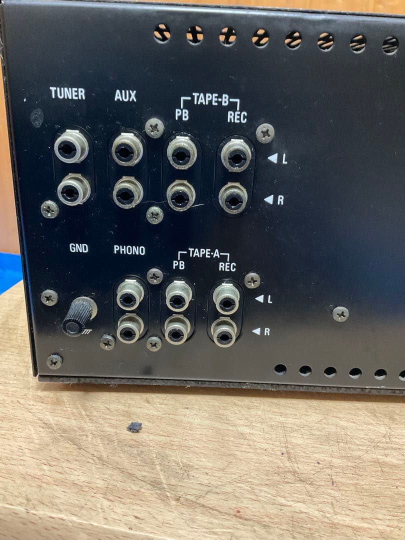 ステレオ　カセット　デッキとステレオアンプ　コロムビア　ジャンク