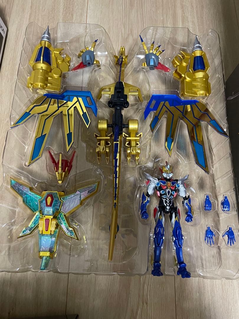 The合体 DX ダイナゼノン ビッグゴルドバーン セット