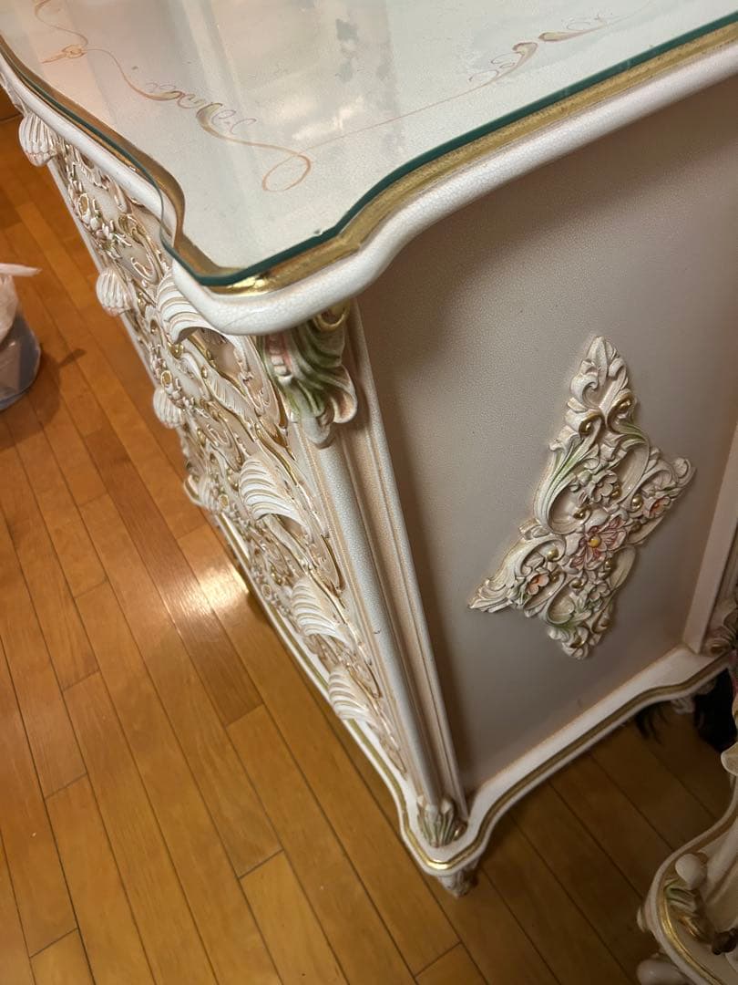 ロココ調　タンス　ピンク