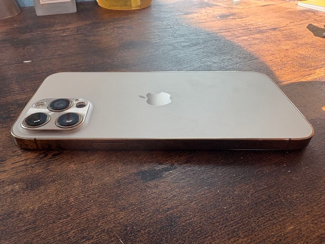 【美品】iPhone 12 Pro max本体 ゴールド 128GB