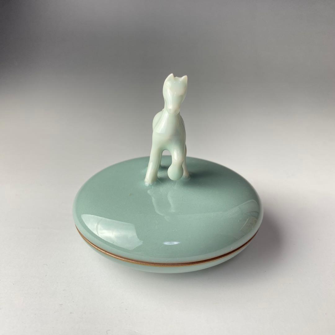 三代 諏訪蘇山 干支「午」 青瓷香合 青磁 茶道具