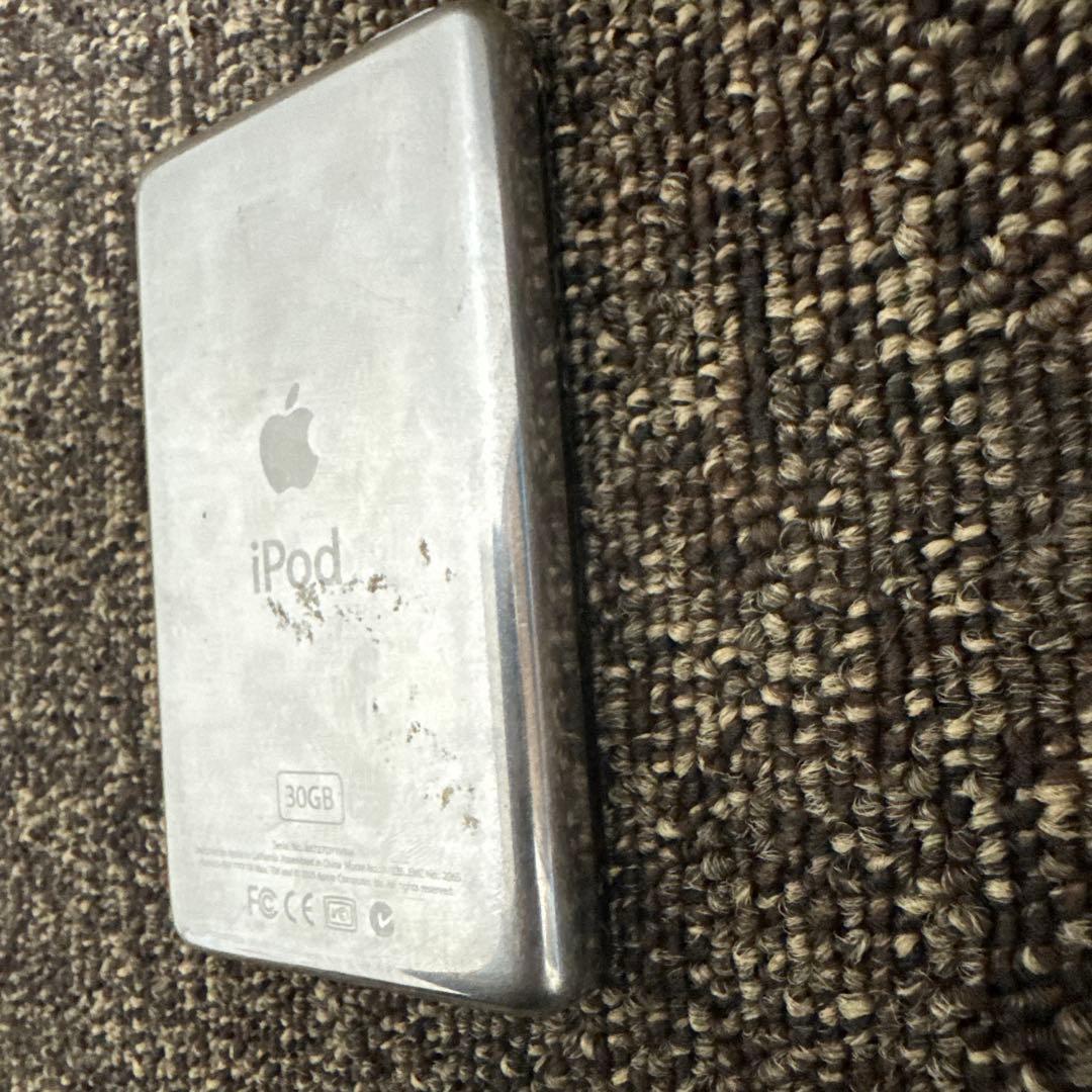 ポータブルプレーヤー iPod 30G A1136