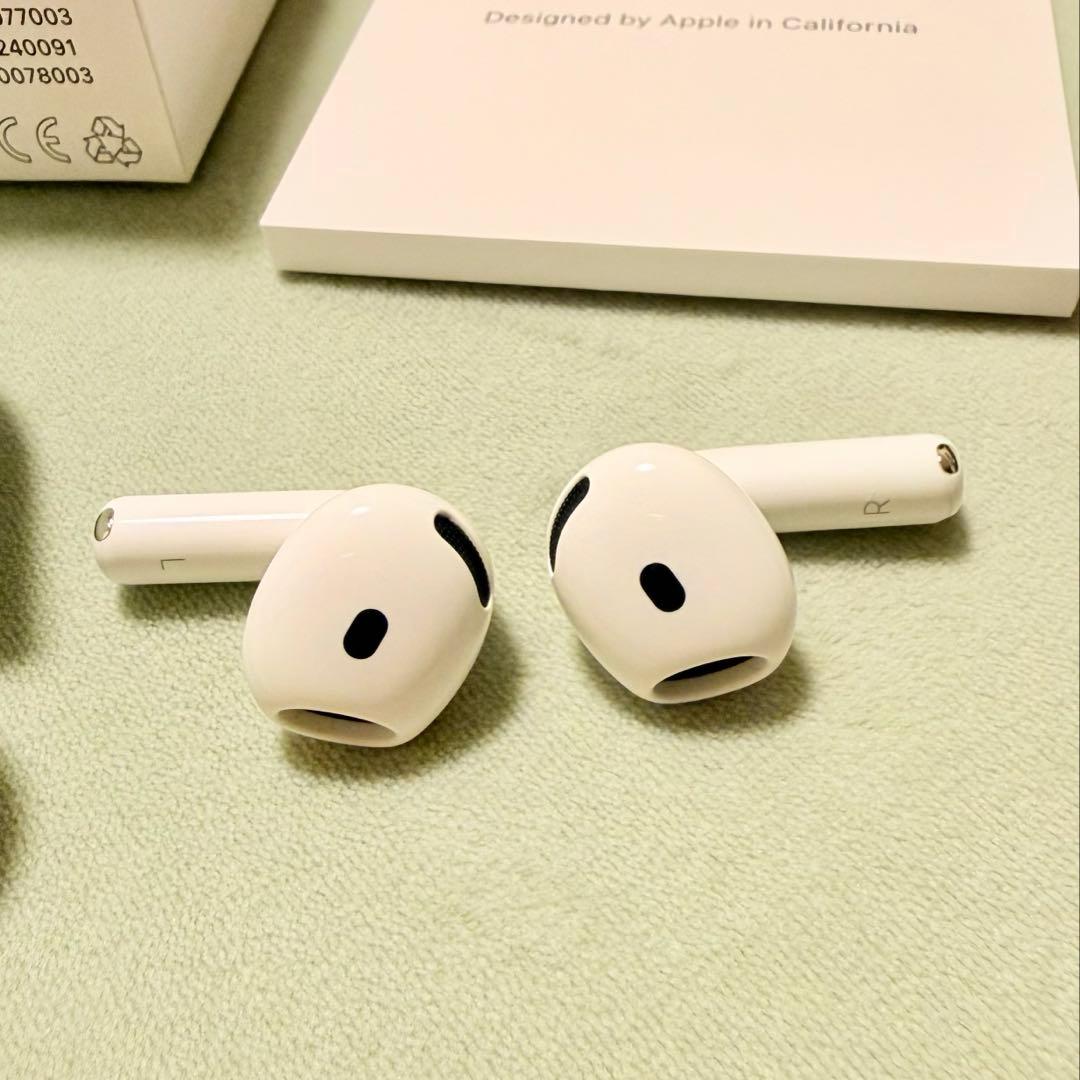 AirPods4 ノイズキャンセリングなし　美品