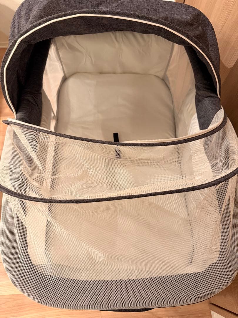 折りたたみベビーベッド　未使用　再出品