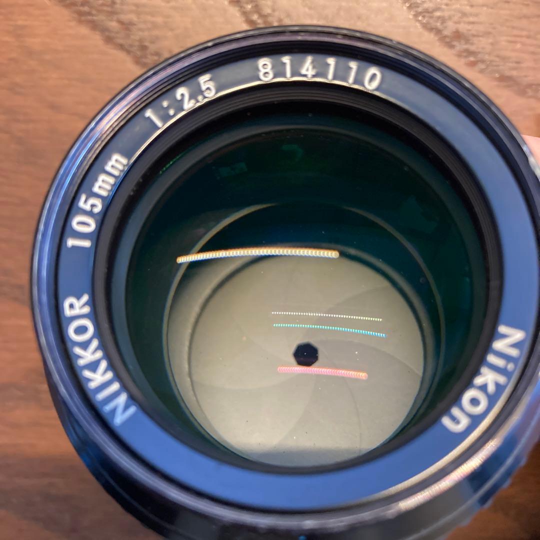 NIKKOR 105mm F2.5 オールドレンズ