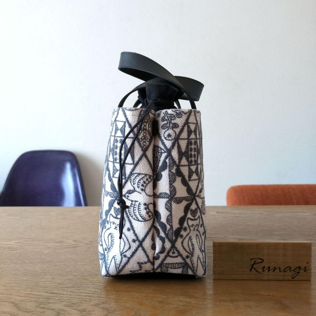 あおりポケットの巾着バッグ＊ミナペルホネン Symphony