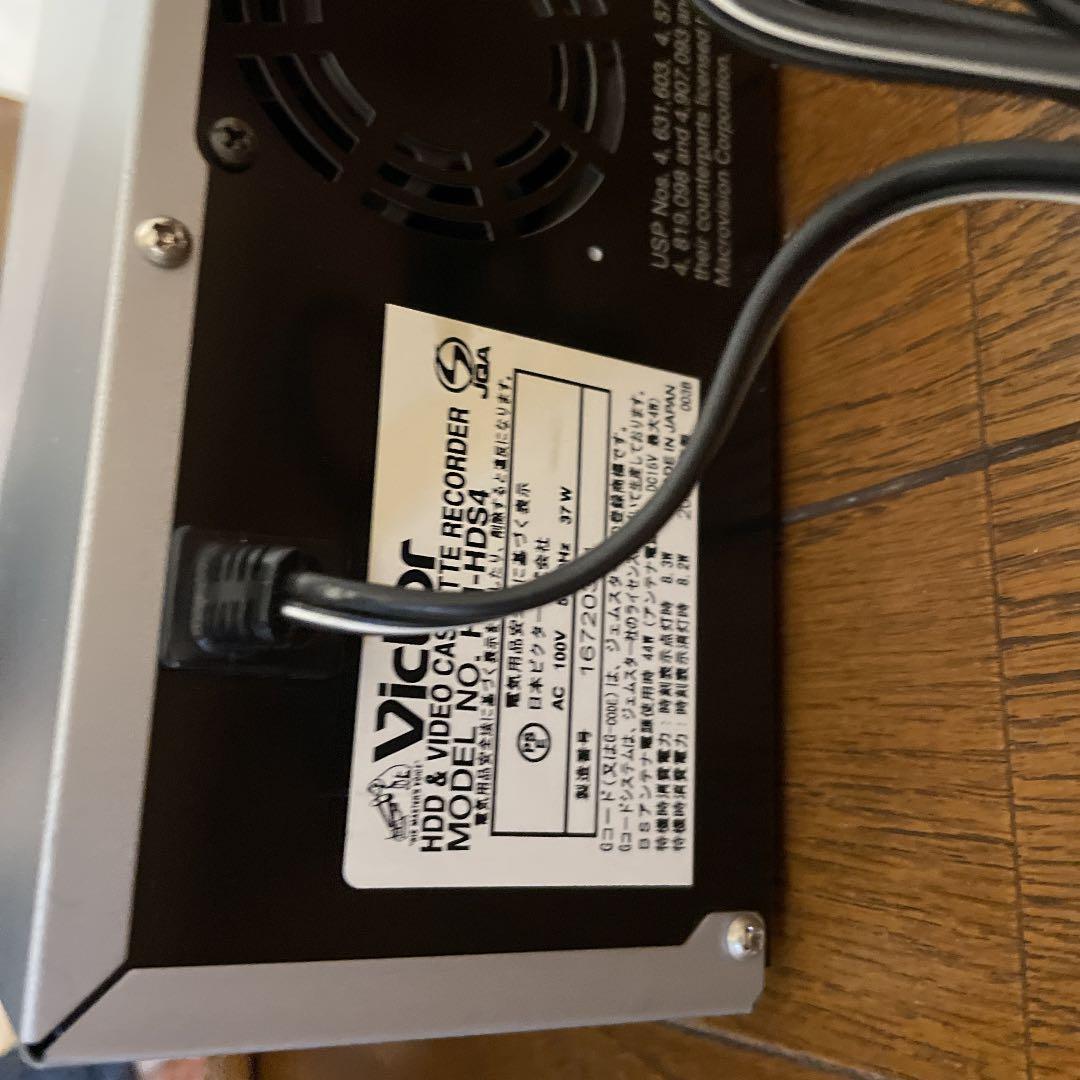 VICTOR HM-HDS4　HDD付S-VHSビデオデッキ