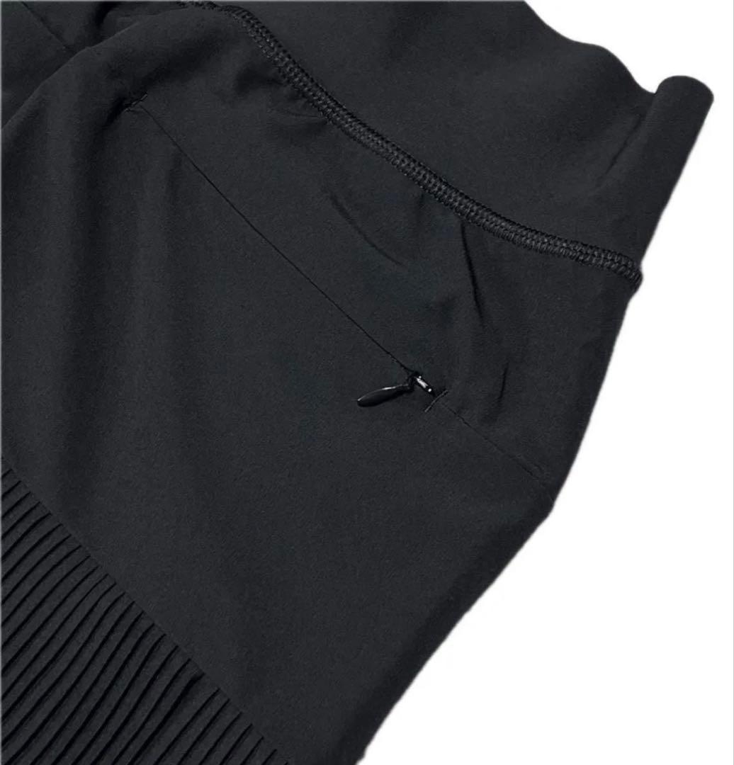 adidasゴルフスカート