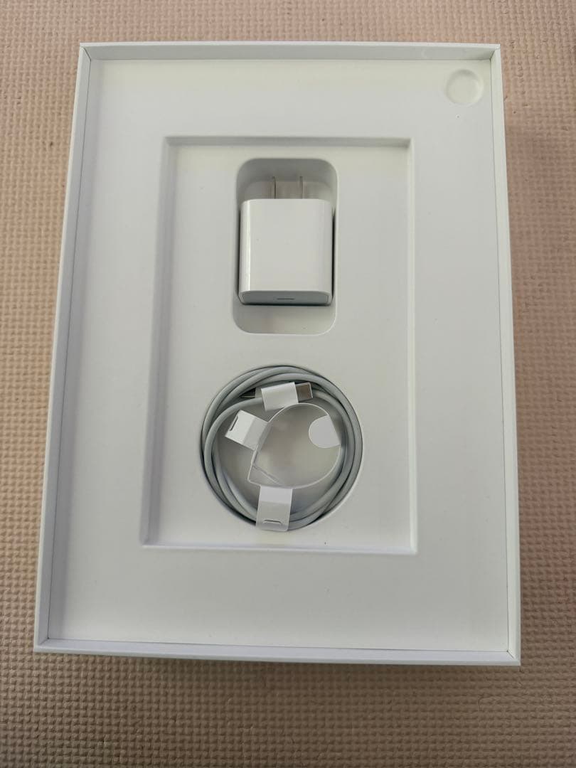 Apple iPad Air 第4世代10.9インチ 64GB スペースグレー