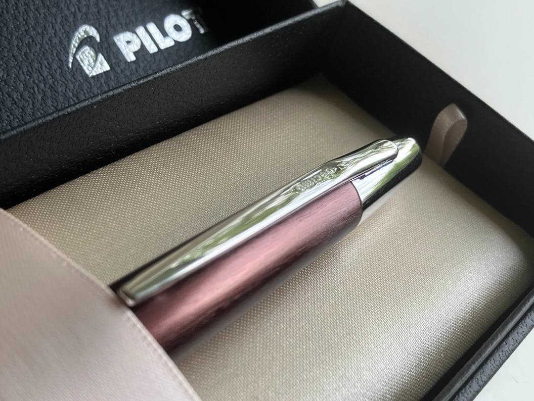 PILOT キャップレス デシモ 20カラーズ ブラウン 中字 万年筆