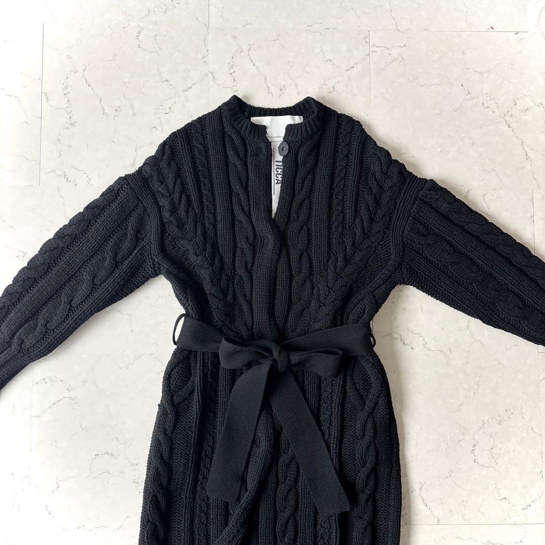 美品 ティッカ 肉厚 ウール ケーブルニット ベルト付 ガウンカーディガン 黒