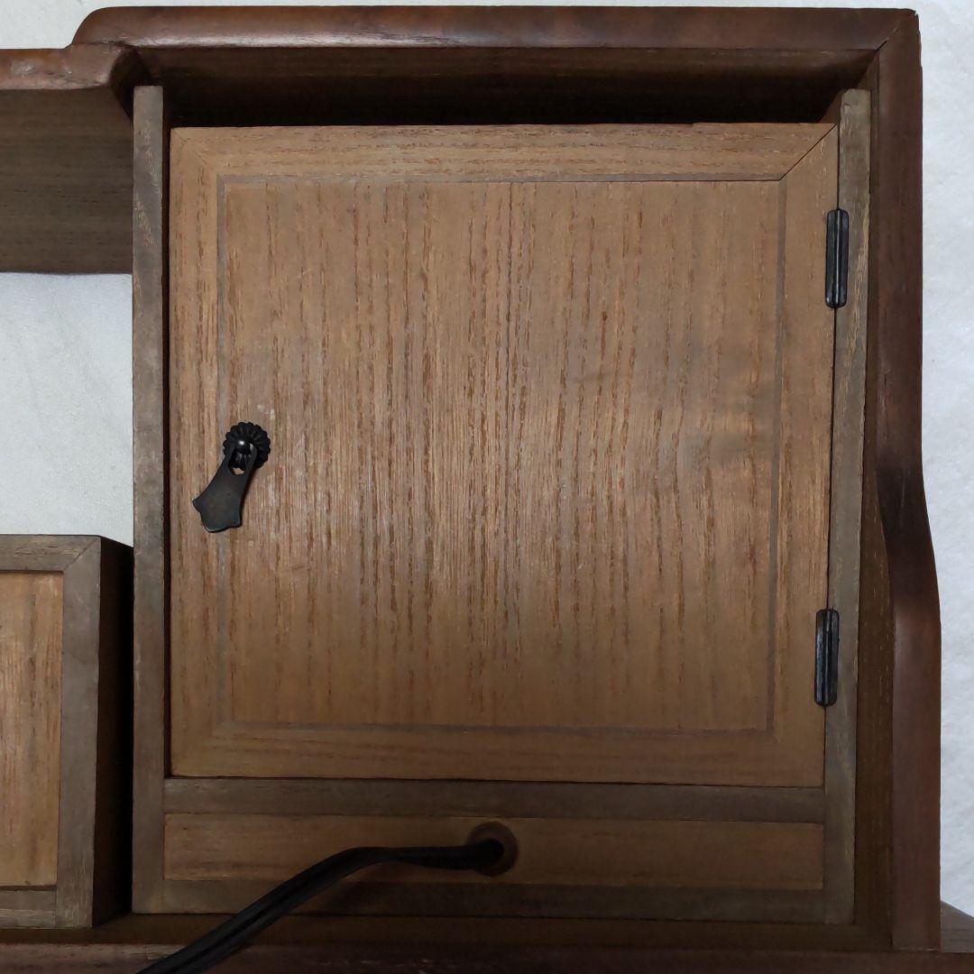 桐製、金具銀製、枕スタンド。