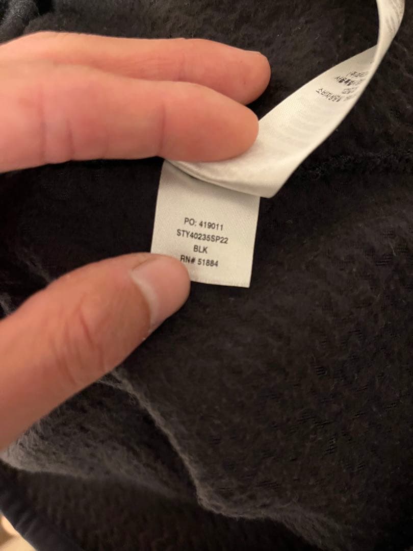 patagonia r1 ブラック　Mサイズ