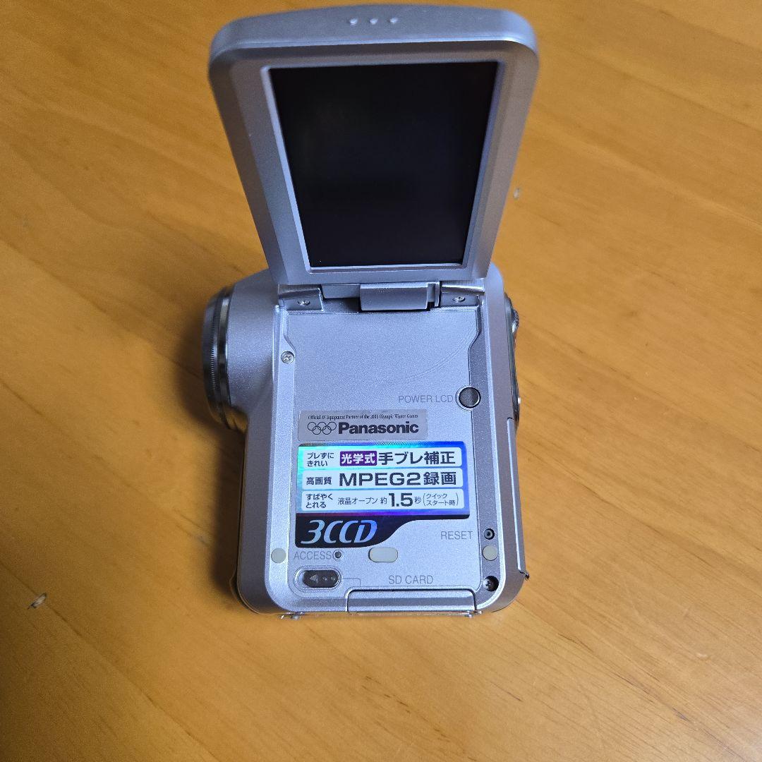 Panasonic SDR-S100 ビデオカメラ 本体 純正バッテリー·充電器