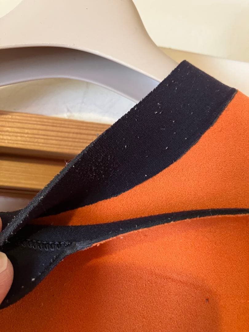 セミドライ3mm　tutto ウェットスーツ　 ブラック/イエロー