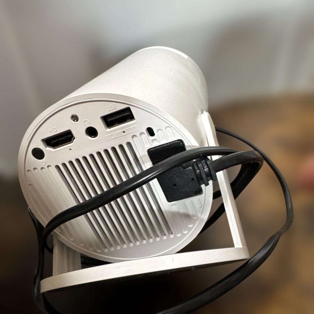 ホワイトプロジェクター 本体 HDMI USB