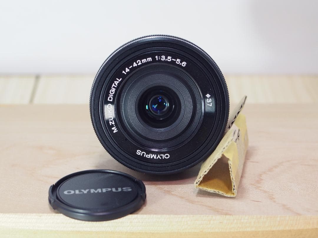 【ほぼ新品】OLYMPUS M.ZUIKO 14-42mm F3.5-5.6EZ