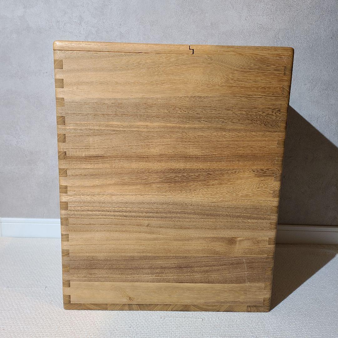 ホクリク総業　桐の米びつ　桐子モダン　米びつ　30kg