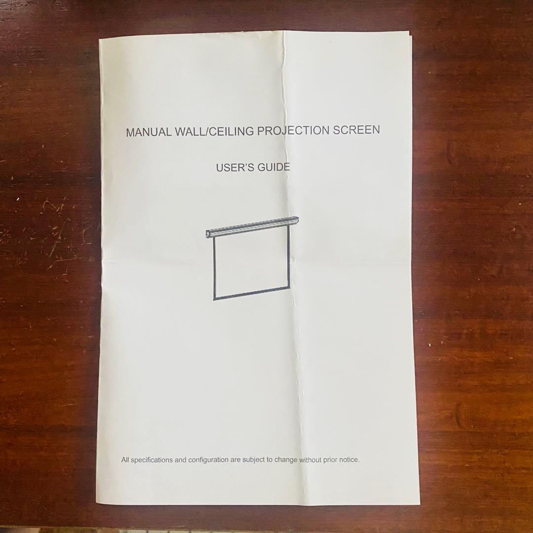 美品☆プロジェクタースクリーン 80型　壁掛け 吊り下げ式 ホームシアター