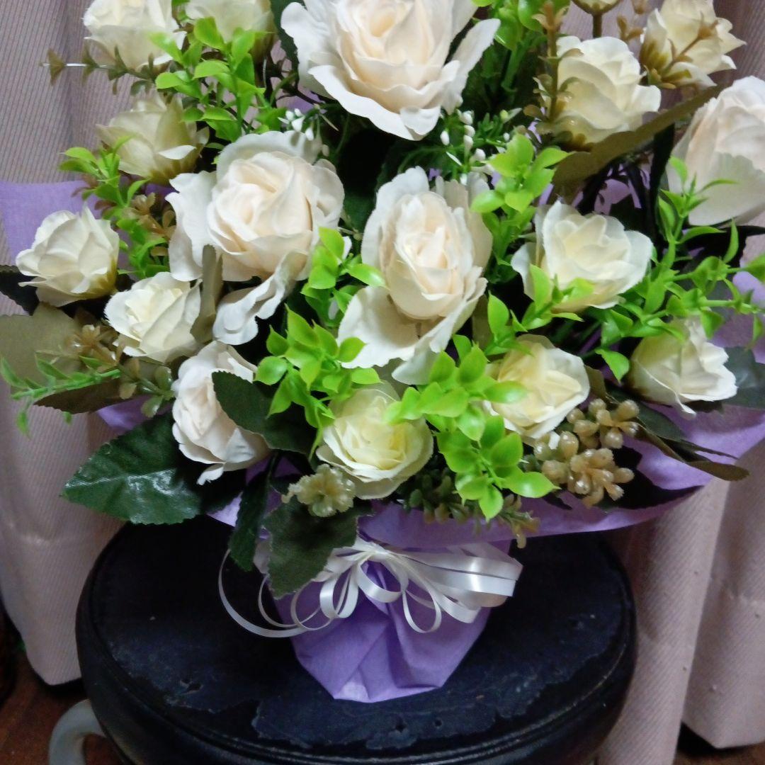 仏花　お供え花　造花　白薔薇　アレンジ