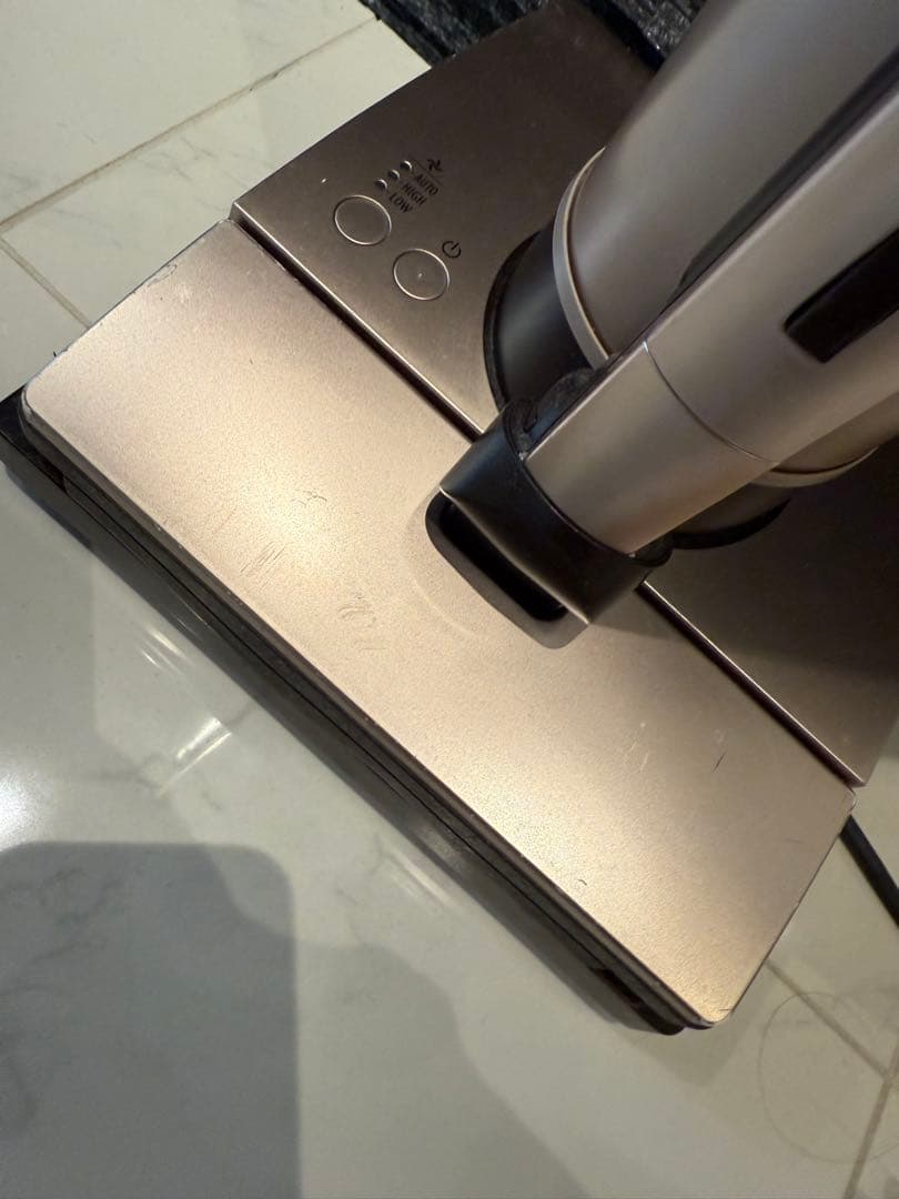 MITSUBISHI iNSTICK コードレス掃除機　空気清浄機　ハンディー