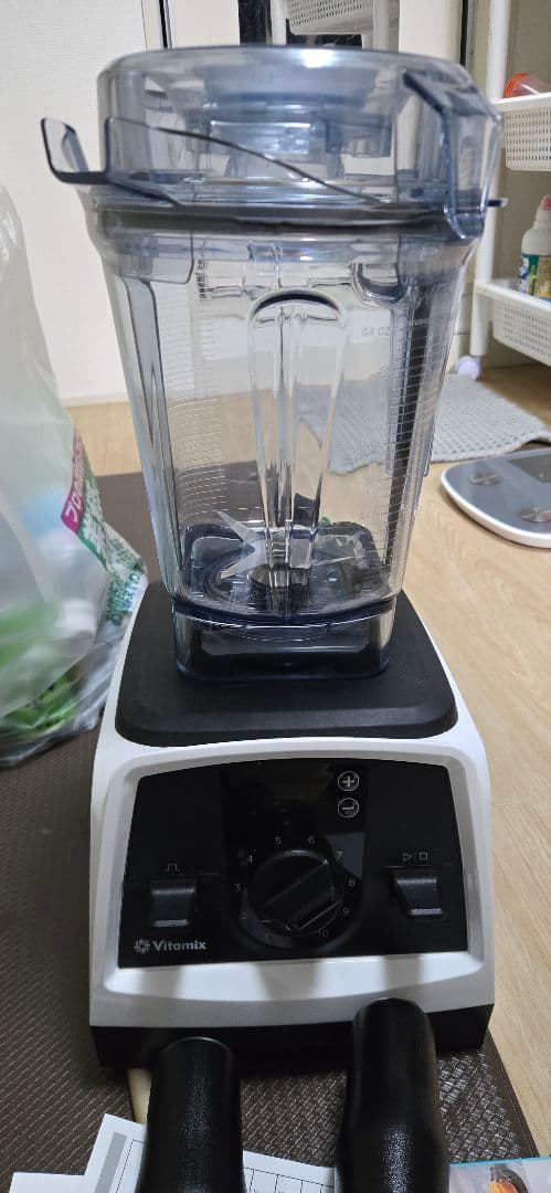 「送料無料」Vitamix 高性能ブレンダー（v1200i）