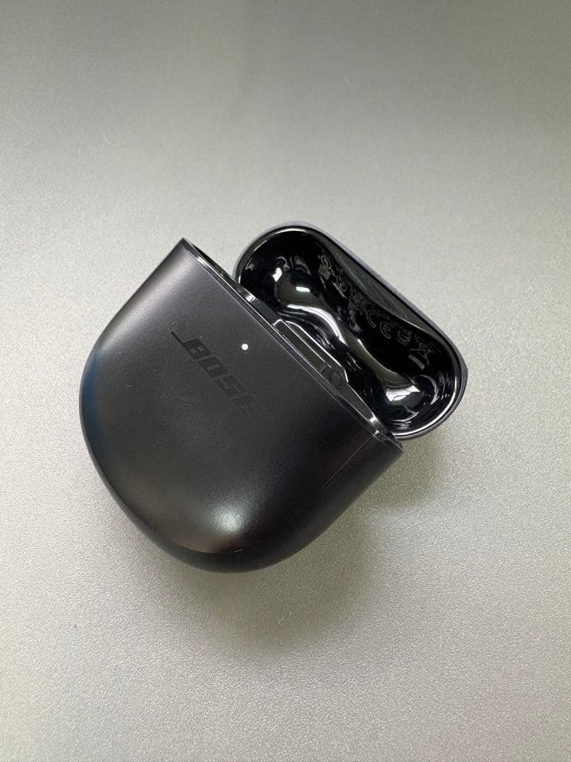 美品Bose QuietComfort Earbuds Ⅱ ケースNo.1827