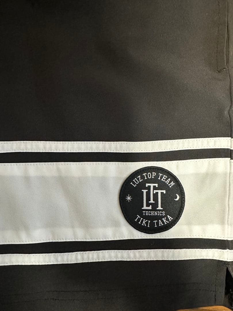 ルースイソンブラ　トップチーム　Mサイズ