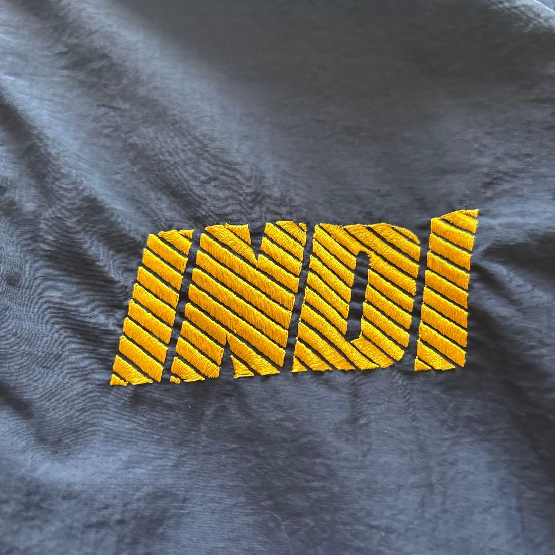 週末価格 最終価格！INDI ナイロンセットアップ