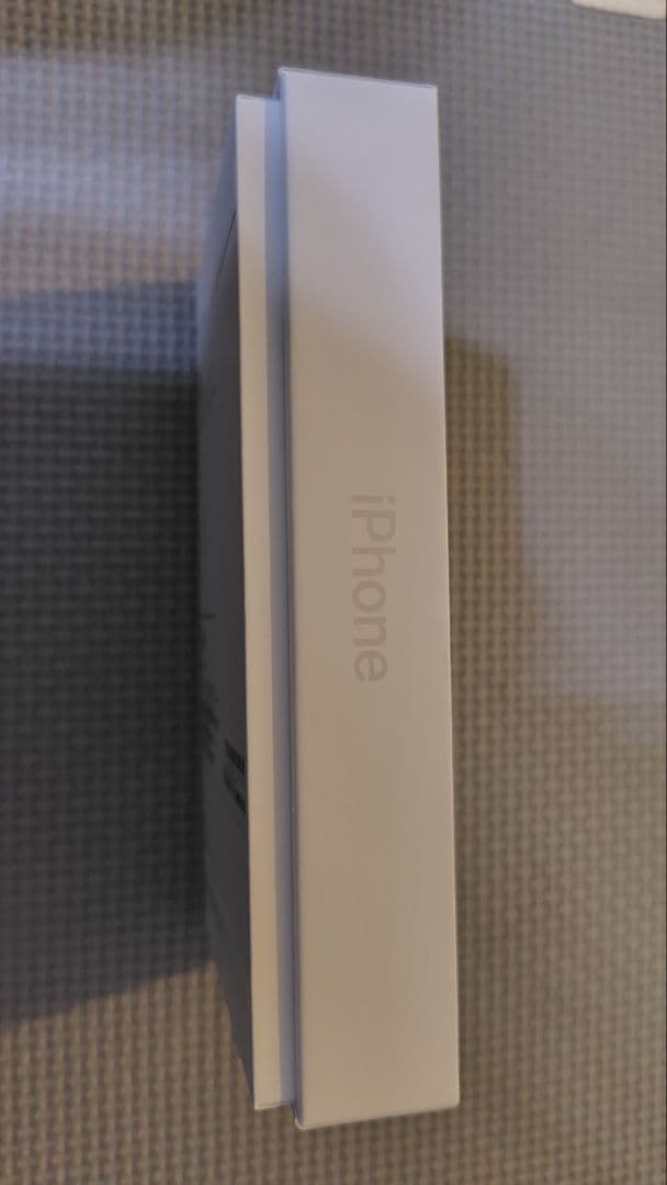 iPhone 17　ホワイト