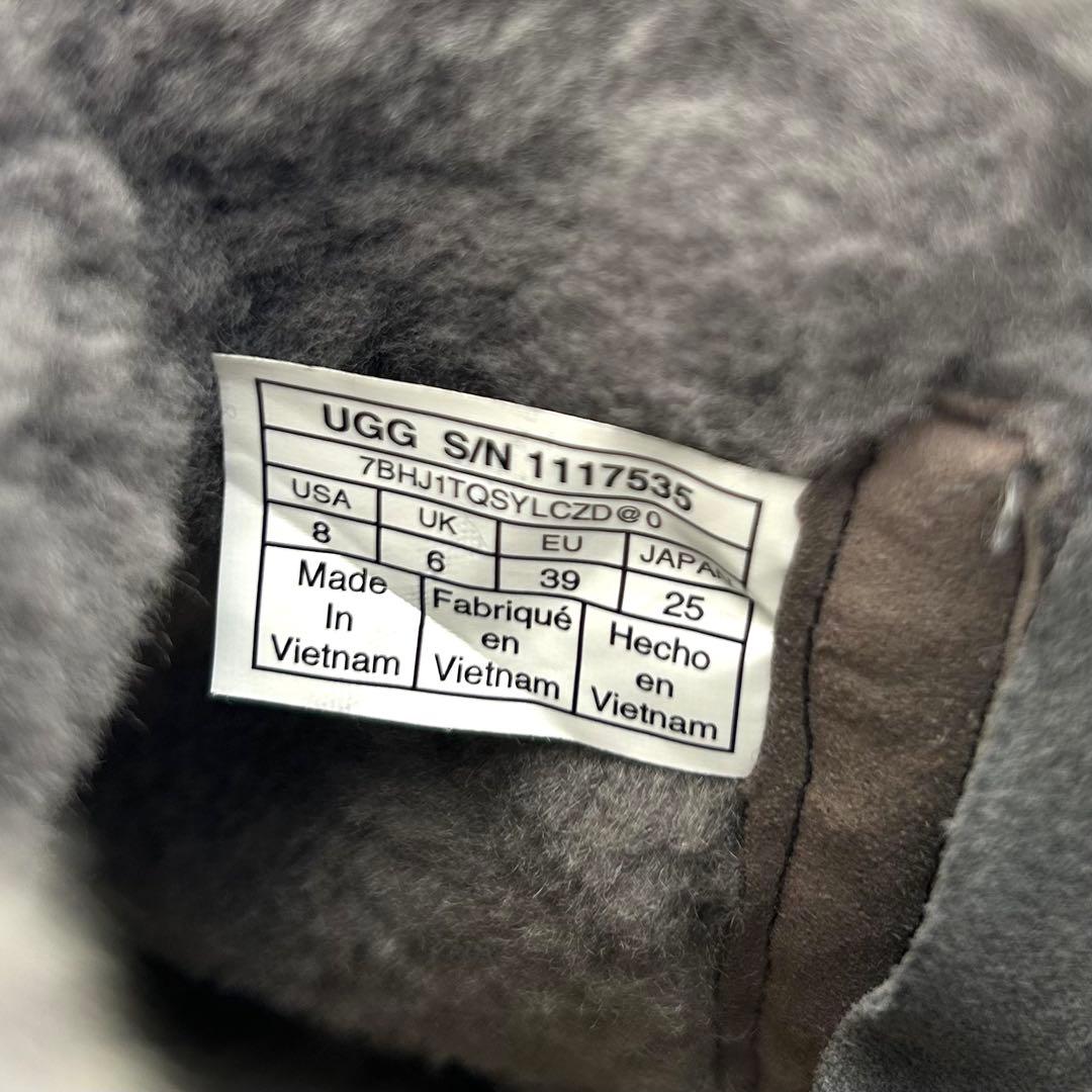 極美品✨ UGG 【25㎝】 クラシックフェムミニ サイドジップ ムートン