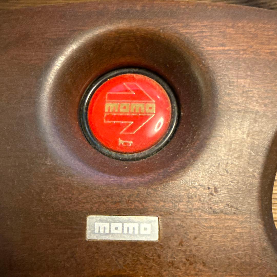 momo ステアリングホイール 木製