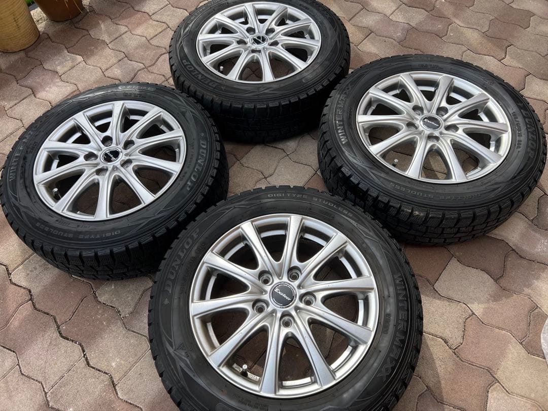 DUNLOP 15インチ スタッドレスタイヤ ホイールセット フリード