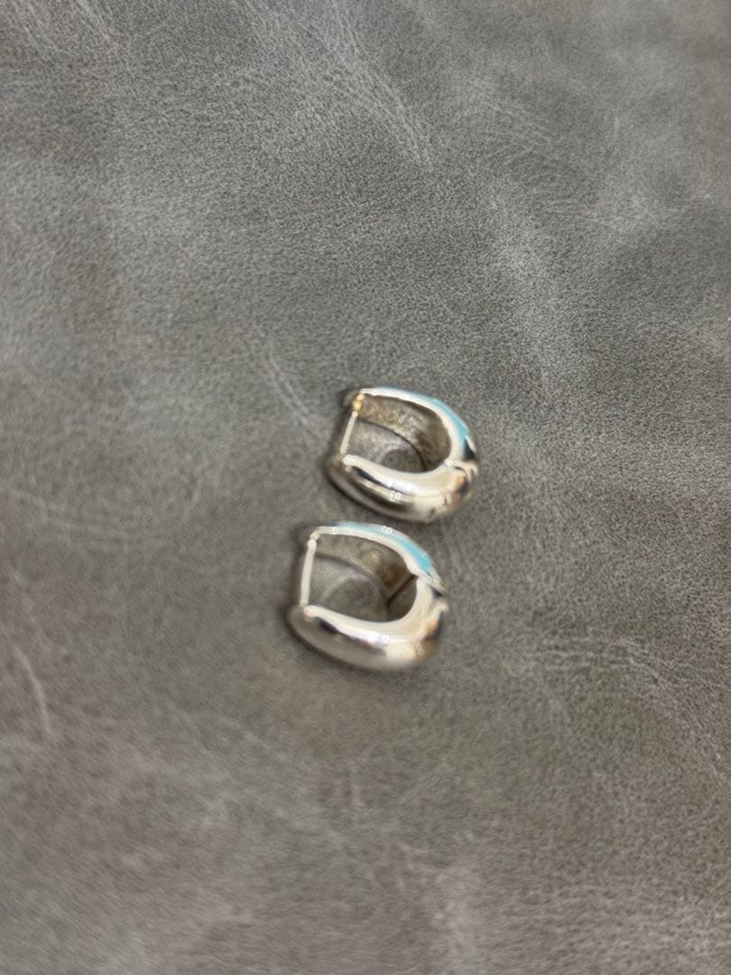 Llife PEBBLE PIERCE（両耳)