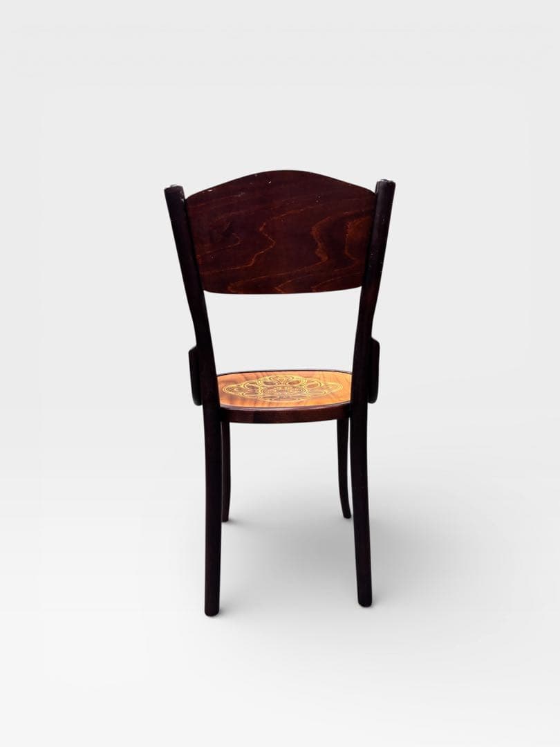 ポーランド製 木製ダイニングチェア 彫刻座面 ビンテージ アンティーク